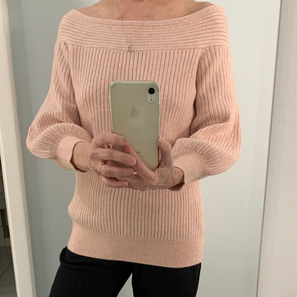 NWT Pink Off the Shoulder Sweater by Catherine Malandrino  size XS